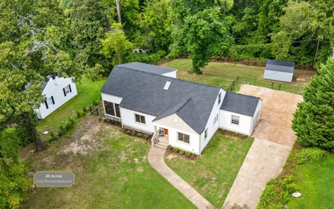 2821 Ozark Road