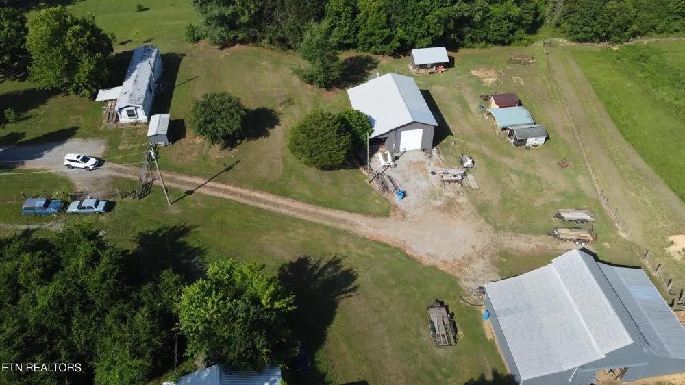 2738 Highway 39w Athens, TN 37303