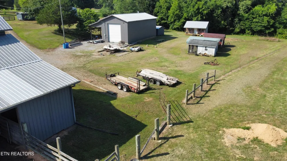 2738 Highway 39w Athens, TN 37303