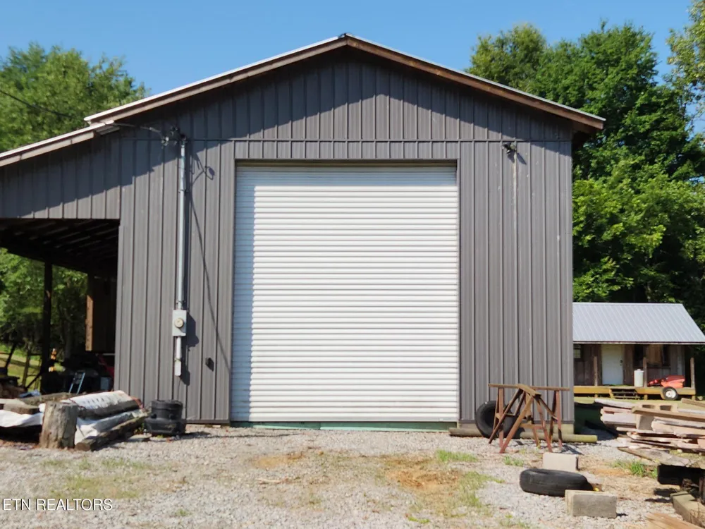 2738 Highway 39w Athens, TN 37303