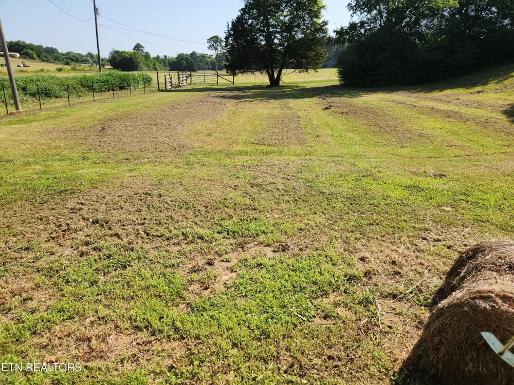 2738 Highway 39w Athens, TN 37303
