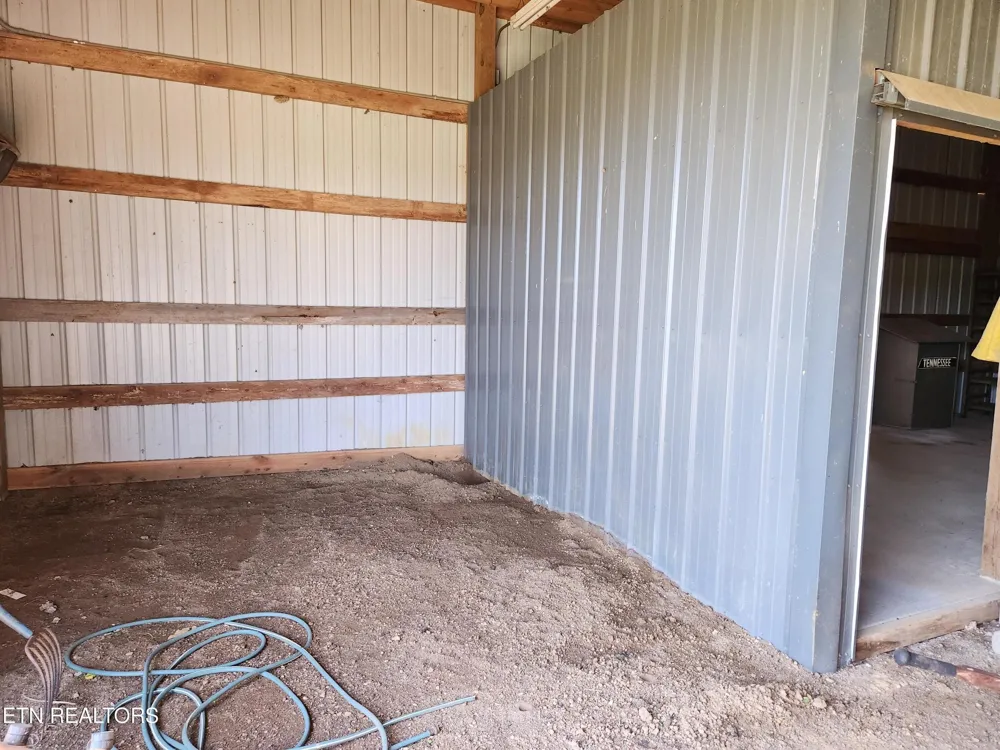 2738 Highway 39w Athens, TN 37303