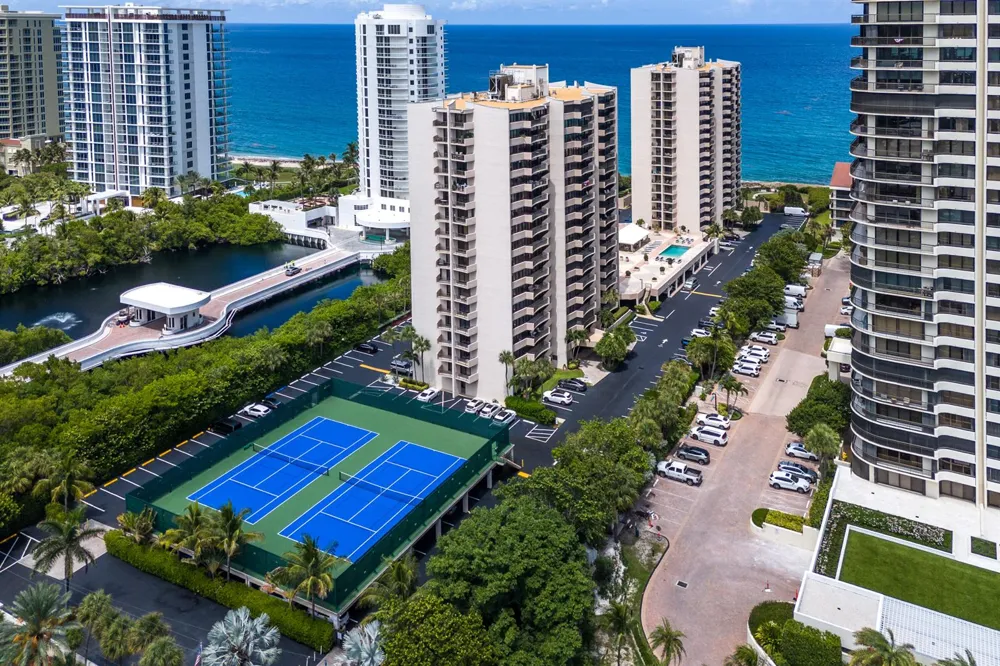 4200 Ocean Drive #2-201 Singer Island, FL 33404