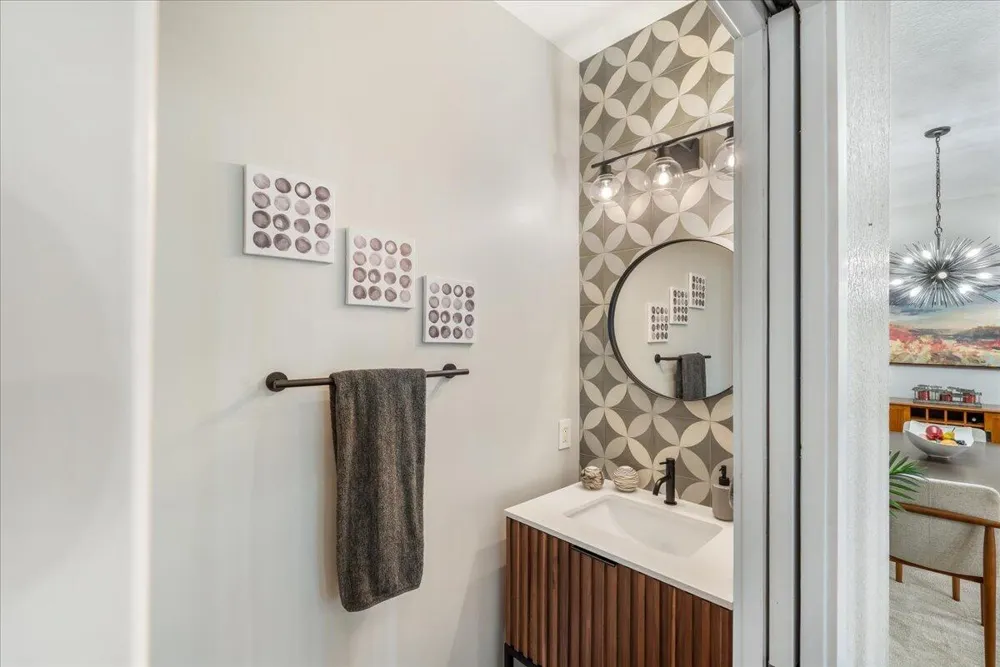 2802 Kinsington Circle #27-4 Weston, FL 33332