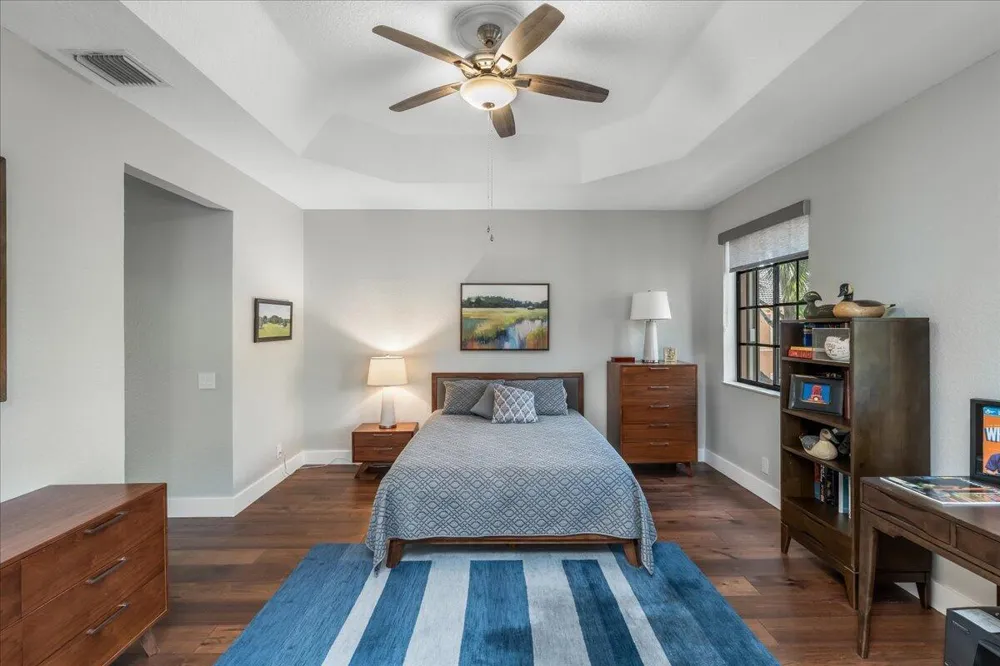 2802 Kinsington Circle #27-4 Weston, FL 33332