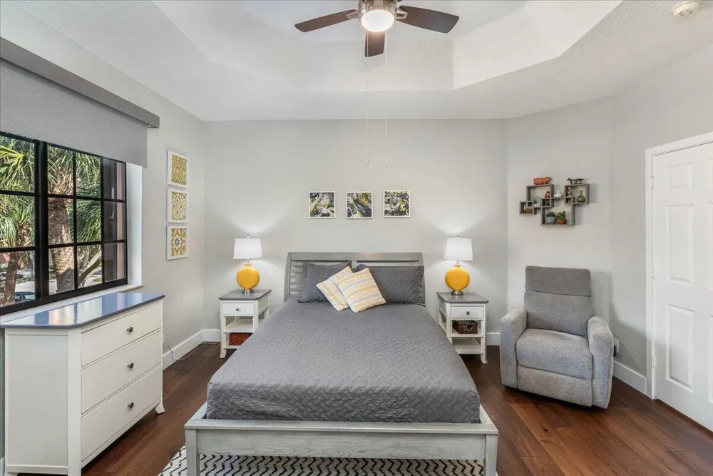 2802 Kinsington Circle #27-4 Weston, FL 33332