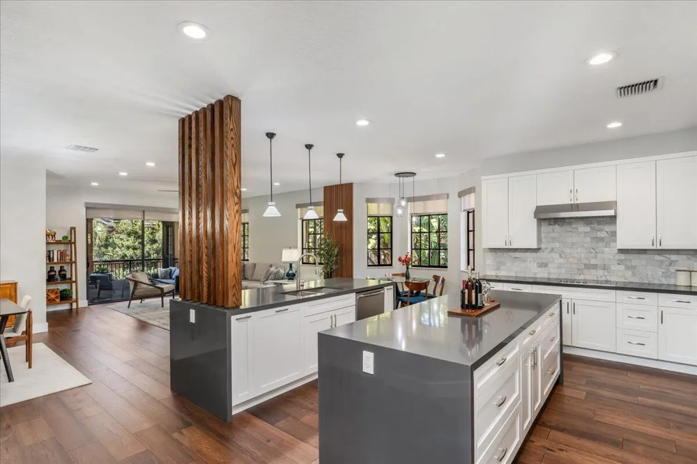 2802 Kinsington Circle #27-4 Weston, FL 33332