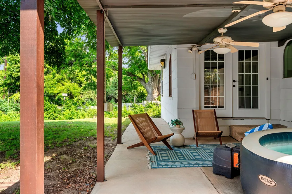2403 Little John Lane Austin, TX 78704
