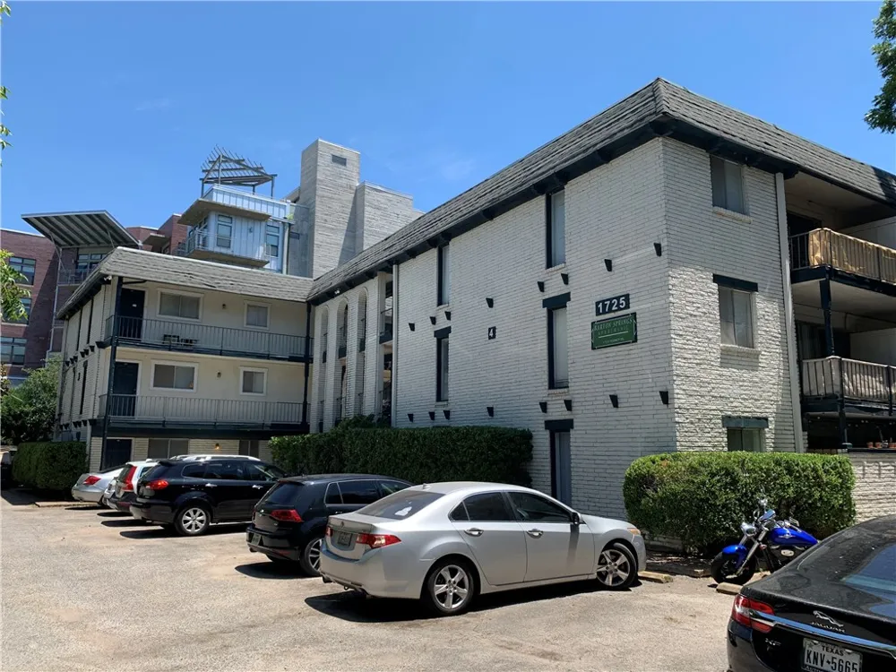1725 Toomey Rd Road #302 Austin, TX 78704