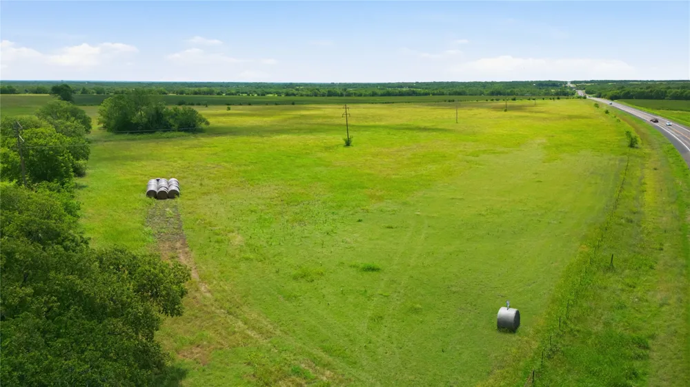Hwy 69 Whitewright, TX 75491