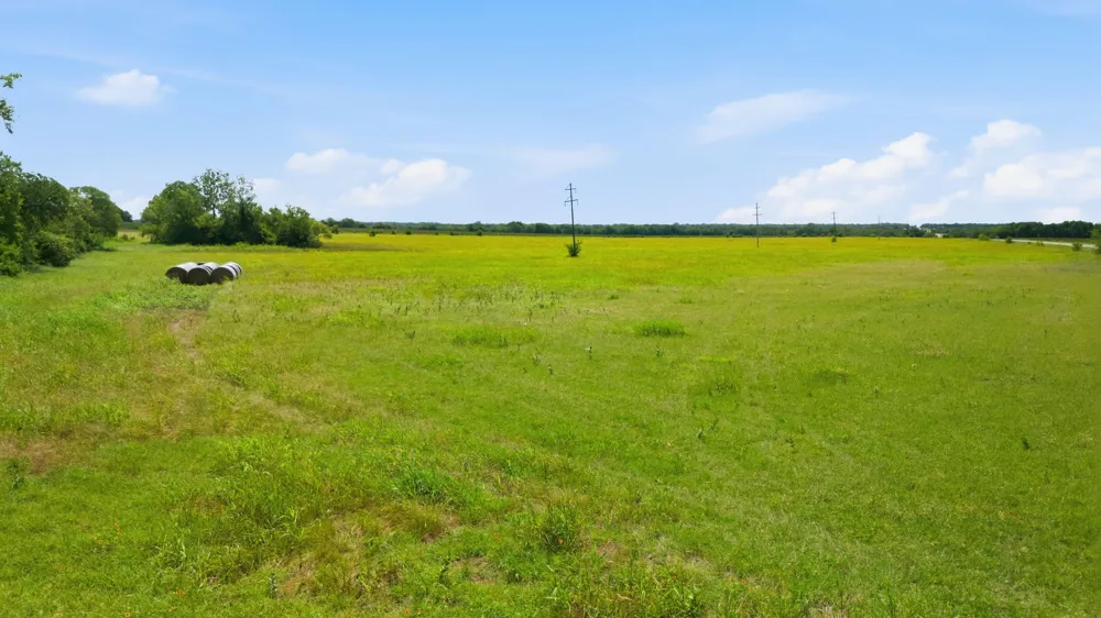 Hwy 69 Whitewright, TX 75491
