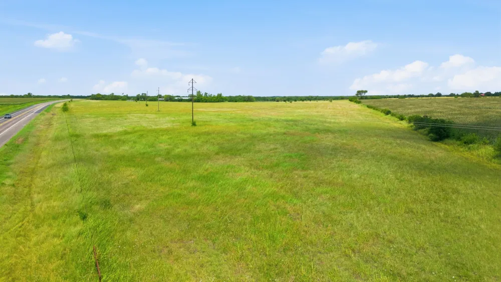 Hwy 69 Whitewright, TX 75491