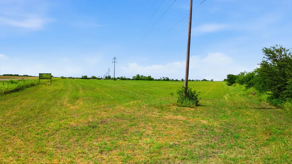 Hwy 69 Whitewright, TX 75491