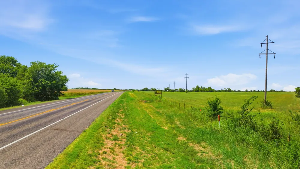 Hwy 69 Whitewright, TX 75491