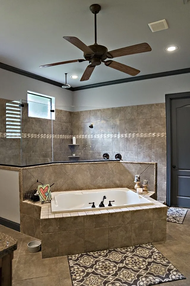 4700 Stonebridge Lane Athens, TX 75751