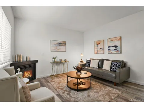 2642 Devonshire Court
