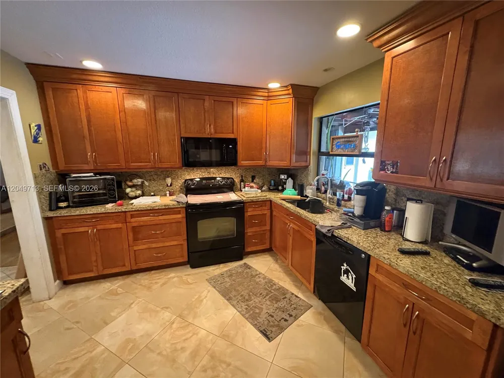 11866 SW 59th Ct Cooper City, FL 33330