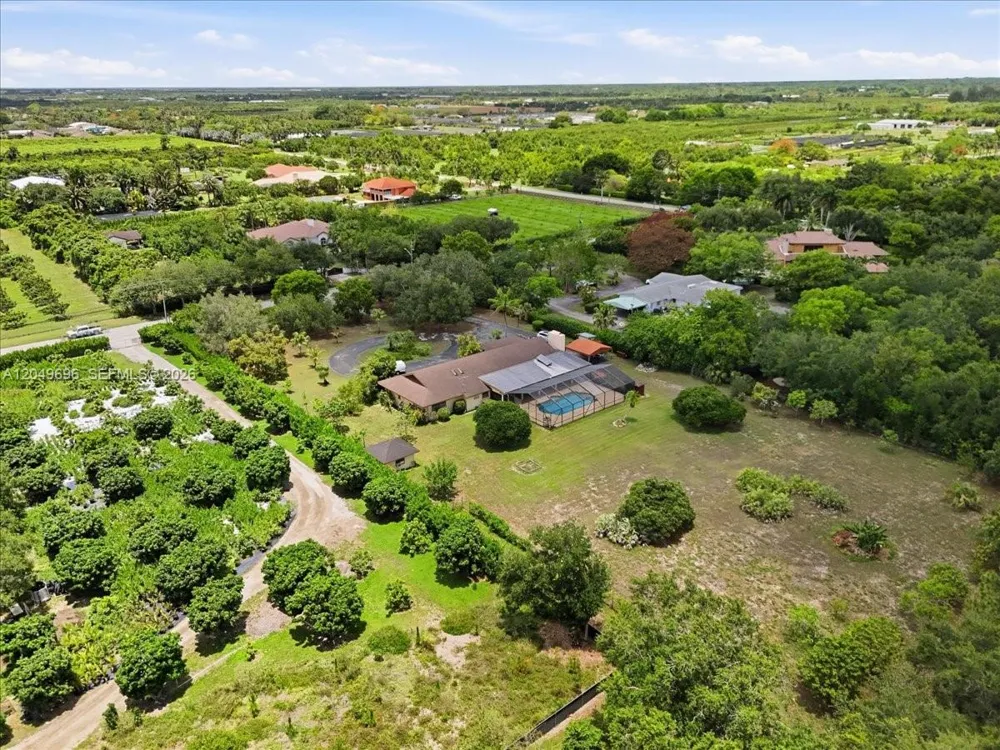 28975 SW 182nd Ave Homestead, FL 33030