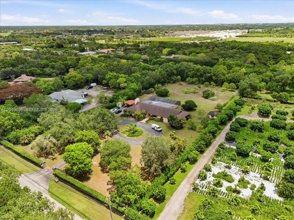 28975 SW 182nd Ave Homestead, FL 33030