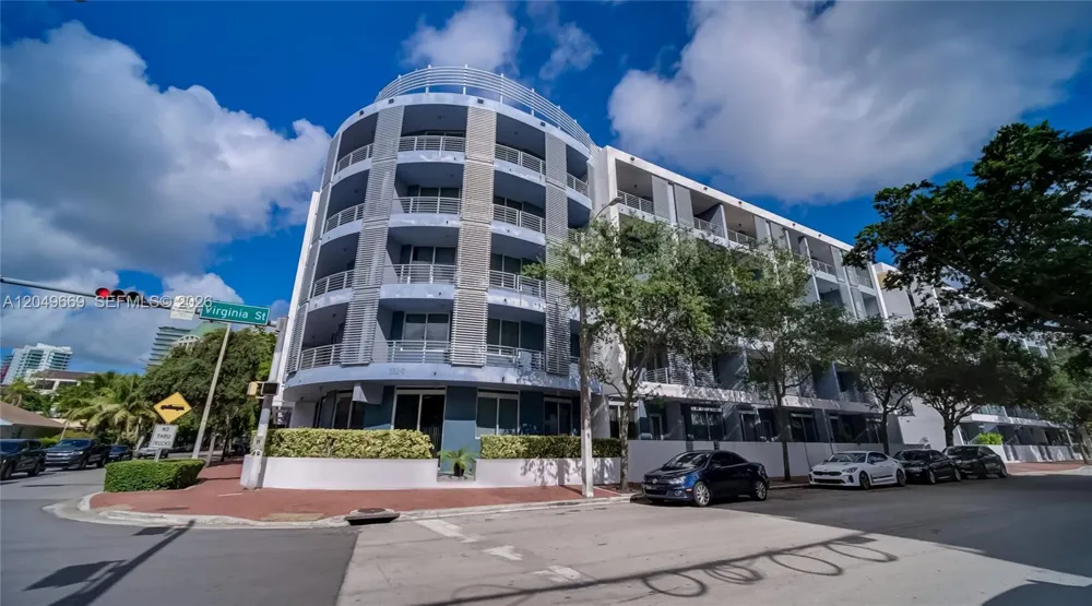 3339 Virginia St #323 Miami, FL 33133