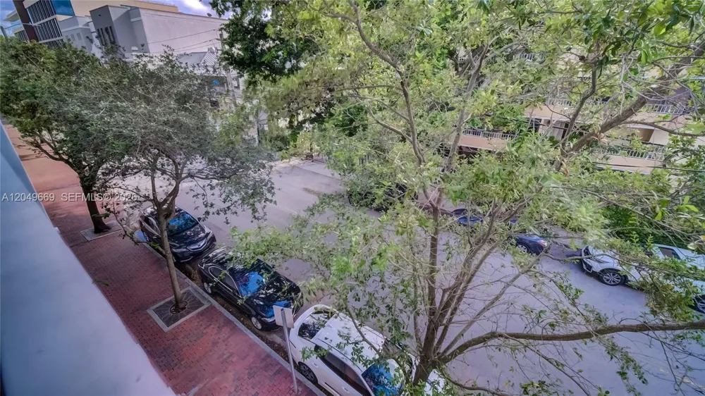 3339 Virginia St #323 Miami, FL 33133