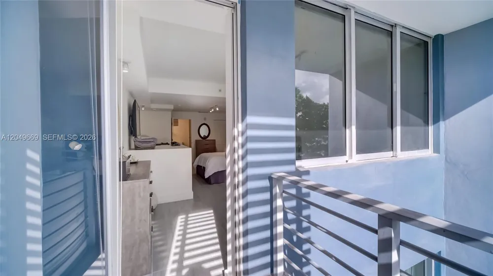 3339 Virginia St #323 Miami, FL 33133