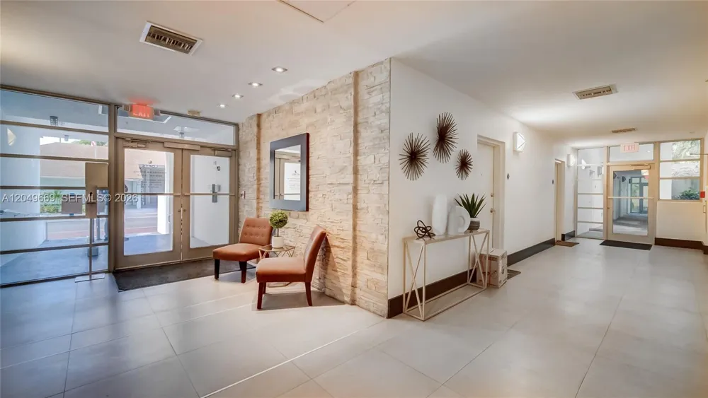 3339 Virginia St #323 Miami, FL 33133