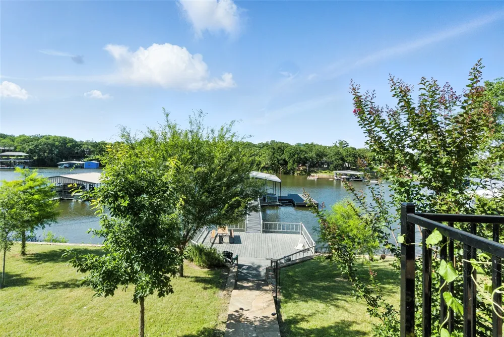 216 Private Road 1735 Chico, TX 76431