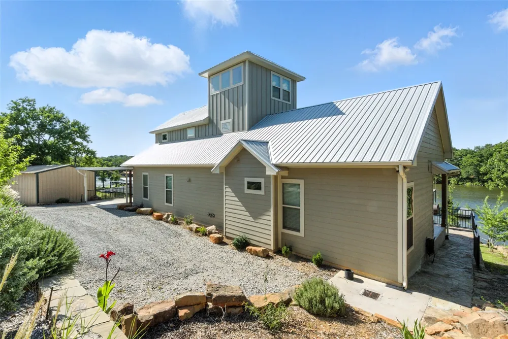 216 Private Road 1735 Chico, TX 76431