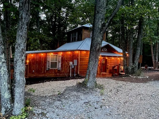 200 Jennifer Ln Dowelltown, TN 37059