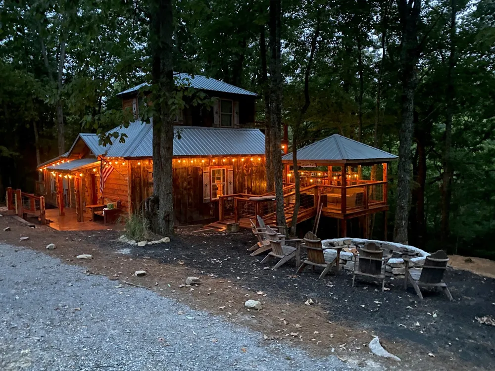200 Jennifer Ln Dowelltown, TN 37059
