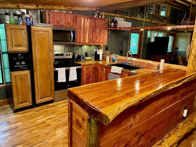 200 Jennifer Ln Dowelltown, TN 37059
