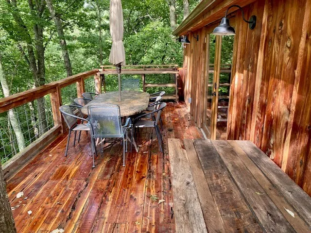 200 Jennifer Ln Dowelltown, TN 37059