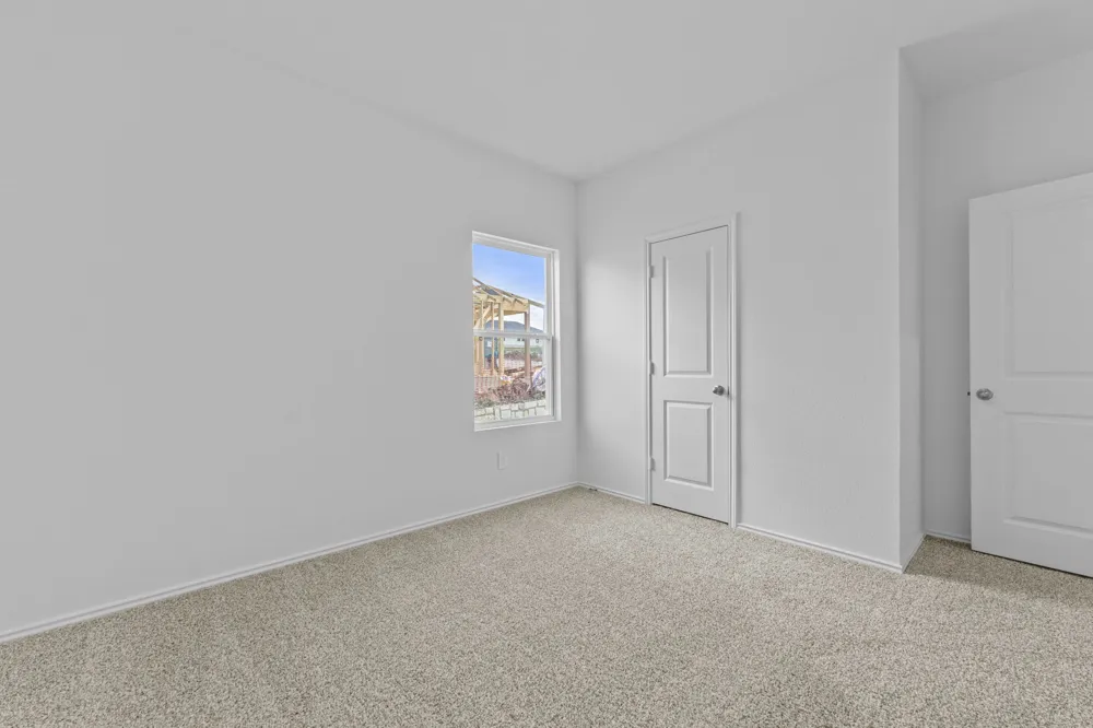 175 Arnold Loop Uhland, TX 78640