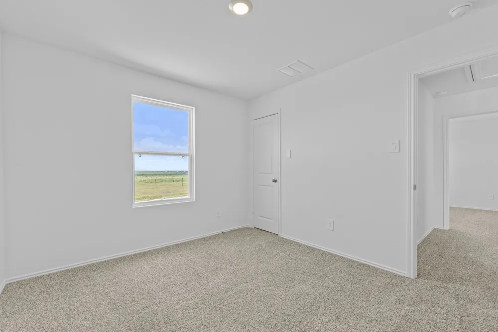 175 Arnold Loop Uhland, TX 78640