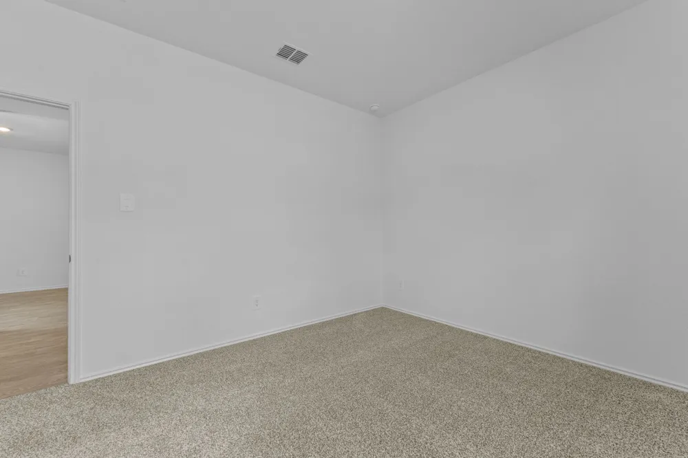 175 Arnold Loop Uhland, TX 78640