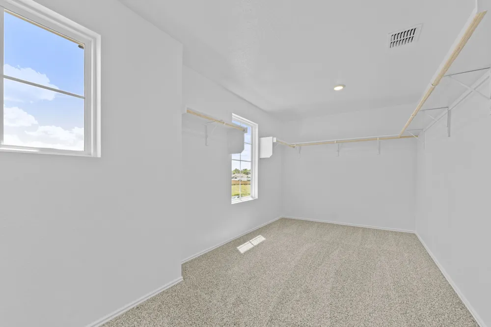175 Arnold Loop Uhland, TX 78640