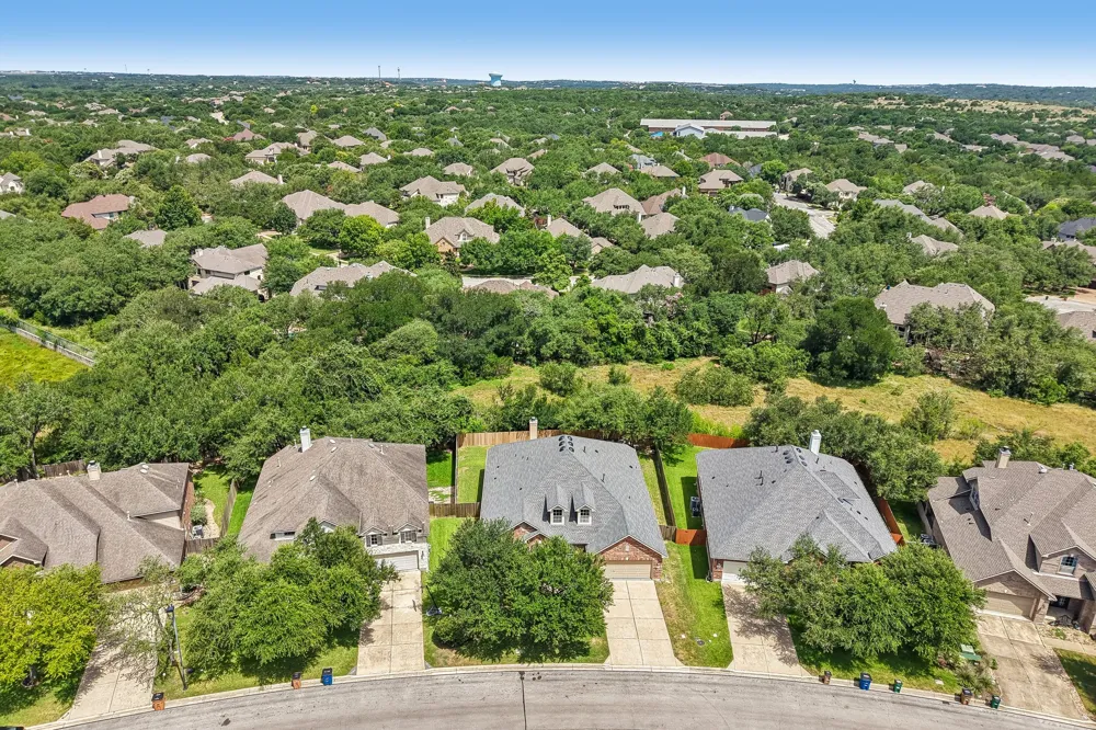 7224 Tanaqua Lane Austin, TX 78739