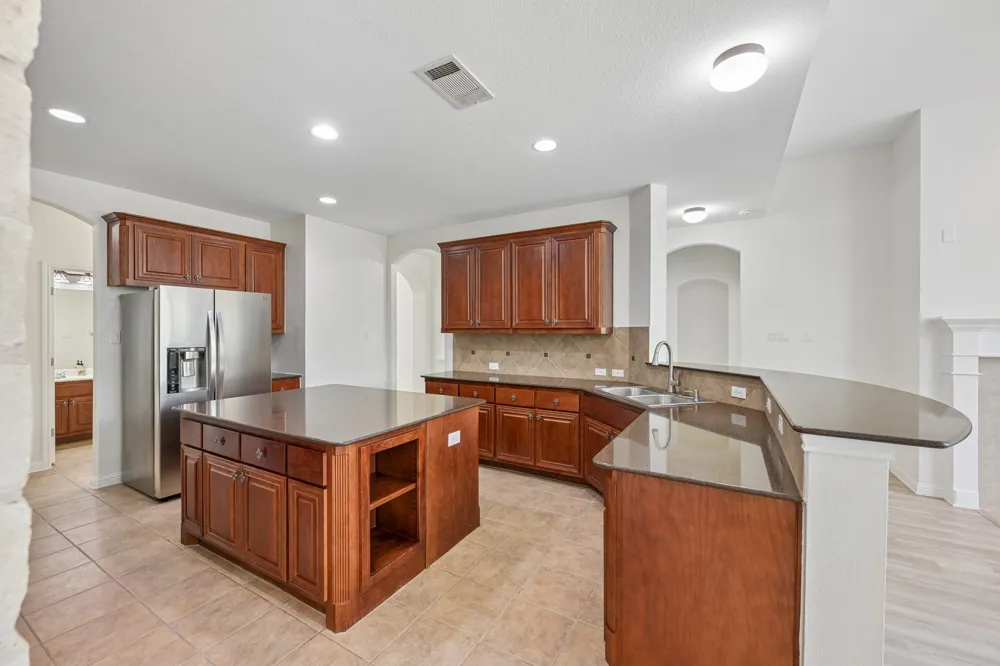 7224 Tanaqua Lane Austin, TX 78739