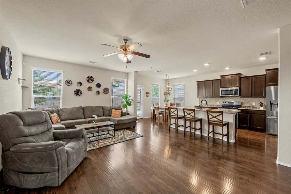 11116 Whitlock Drive Lorena, TX 76655