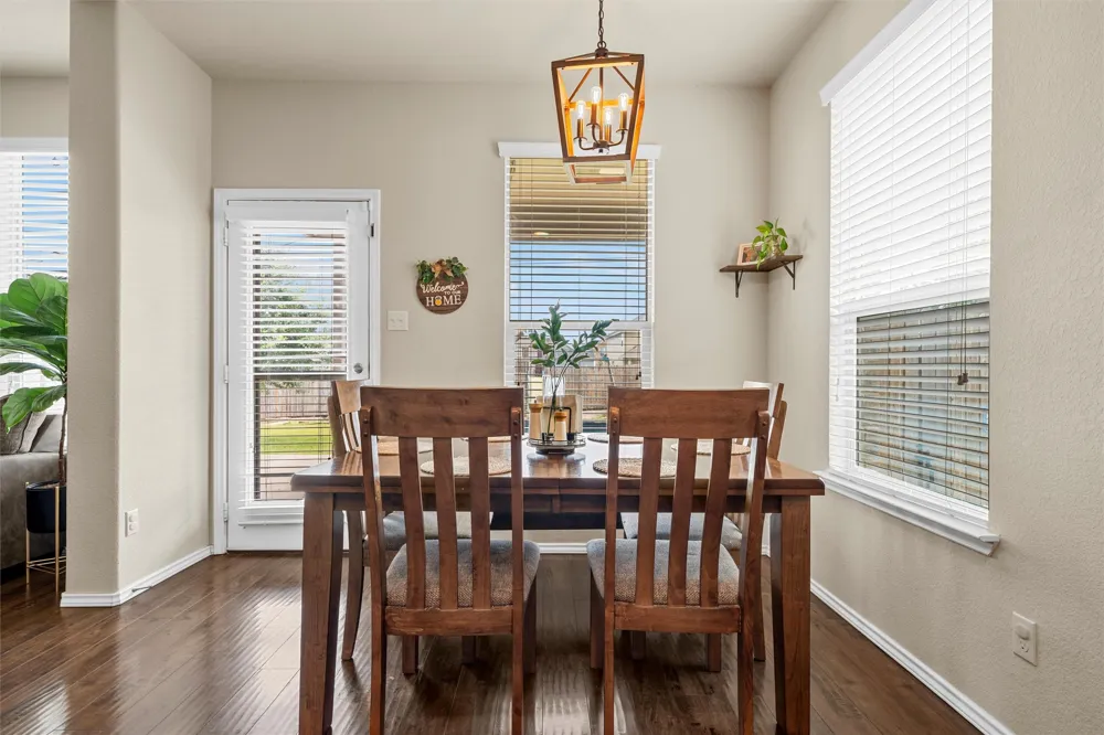 11116 Whitlock Drive Lorena, TX 76655