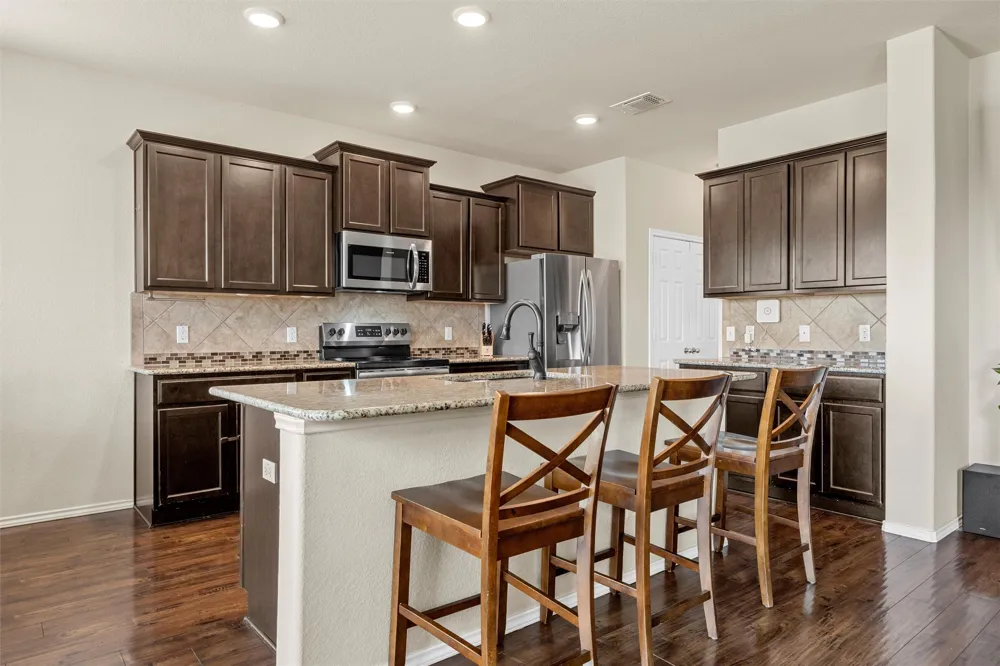 11116 Whitlock Drive Lorena, TX 76655