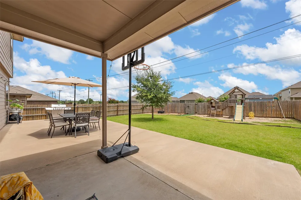 11116 Whitlock Drive Lorena, TX 76655