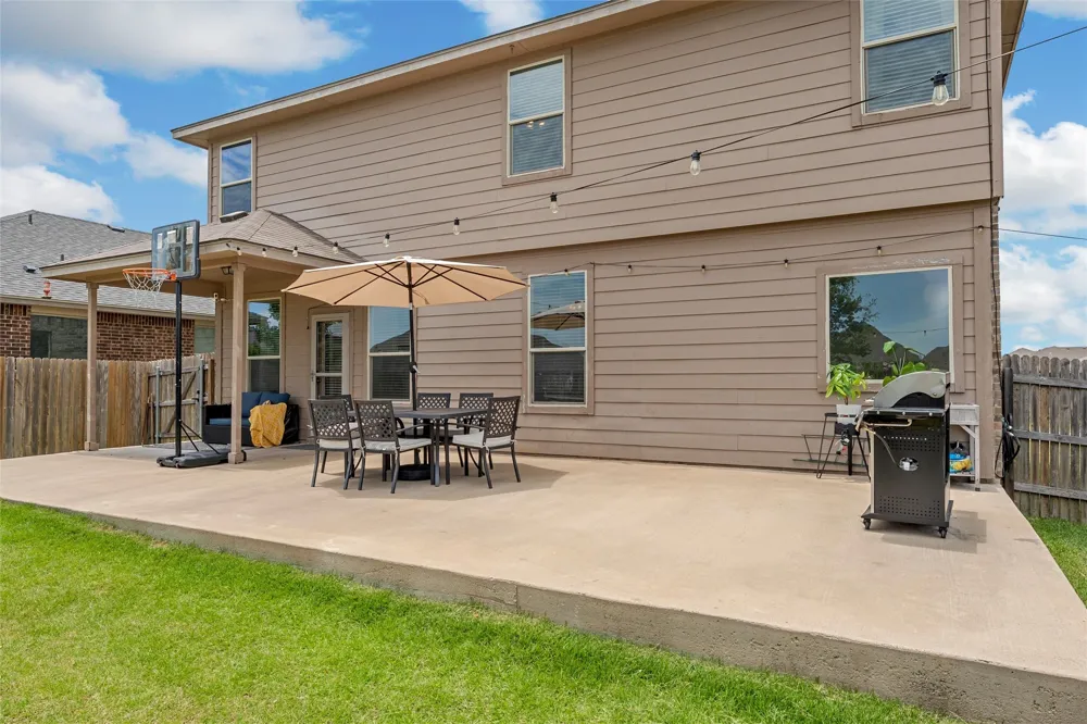 11116 Whitlock Drive Lorena, TX 76655