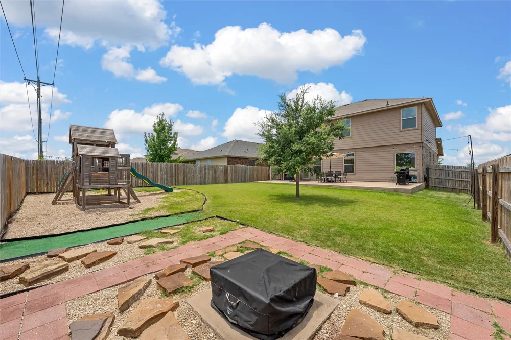 11116 Whitlock Drive Lorena, TX 76655