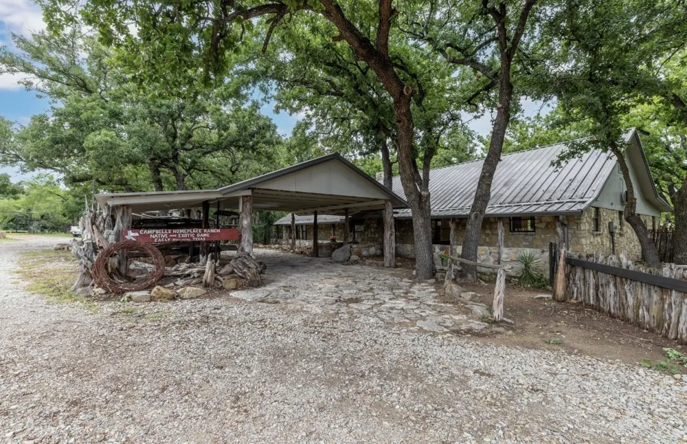 3296 Campbell Trail Early, TX 76802