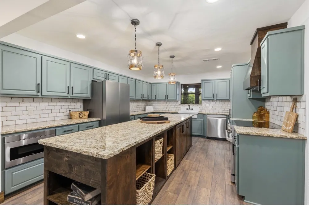 3296 Campbell Trail Early, TX 76802