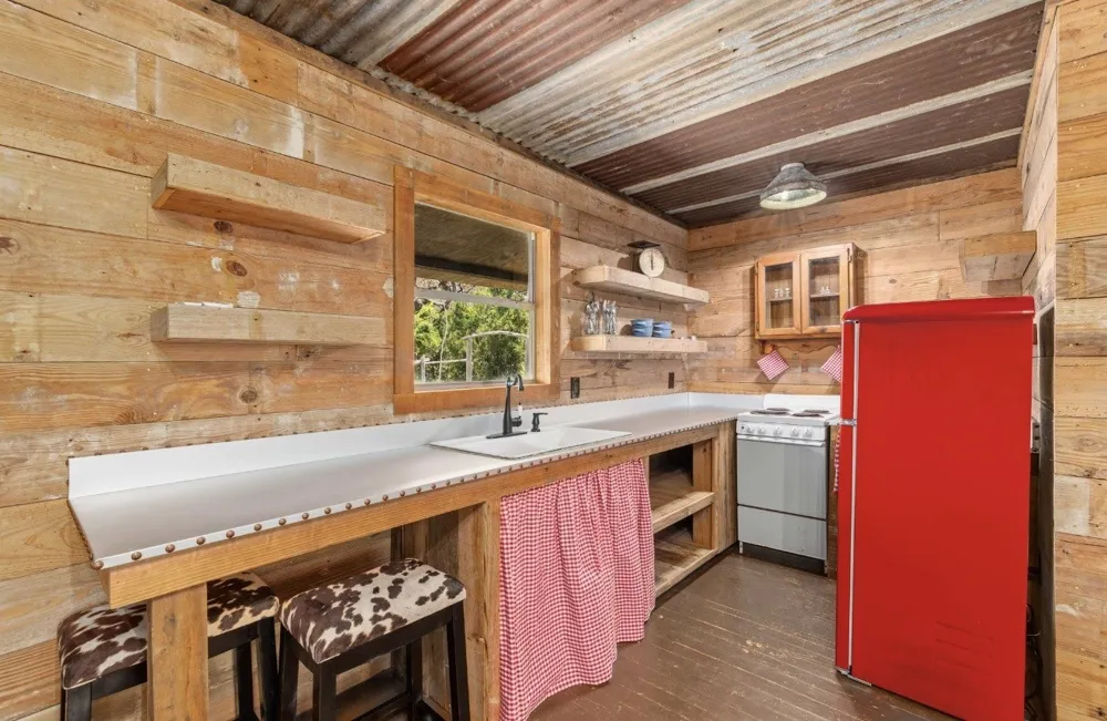 3296 Campbell Trail Early, TX 76802