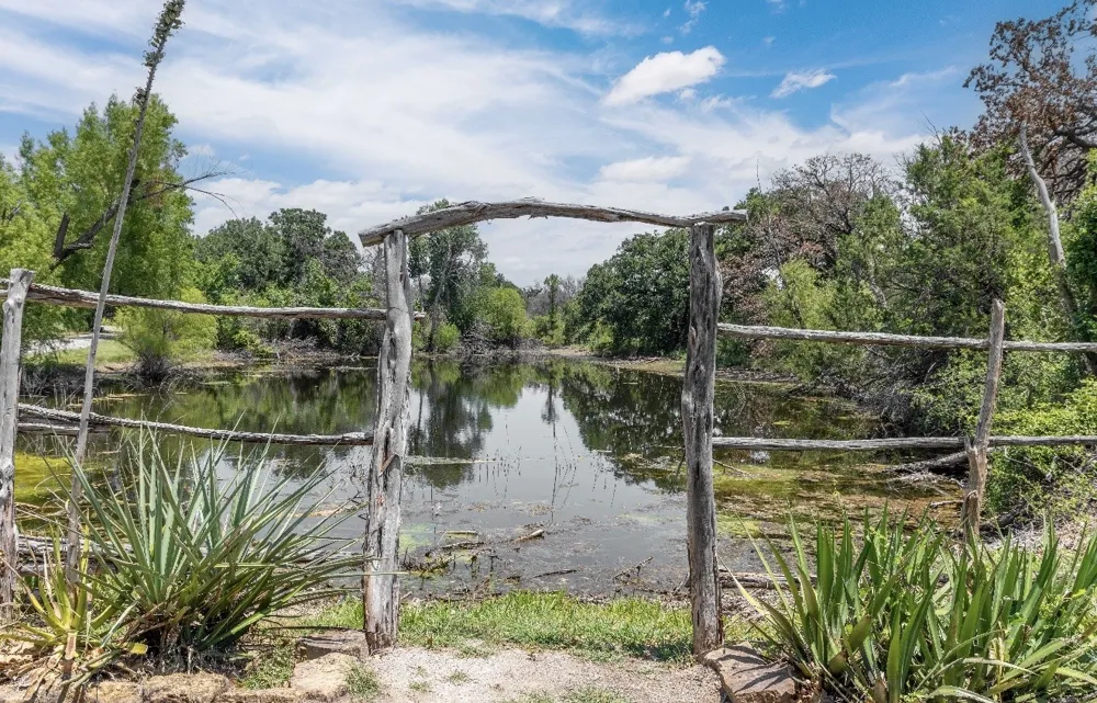 3296 Campbell Trail Early, TX 76802