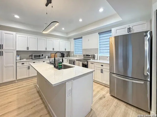 308 S MESQUITE ST Unit 4 San Antonio, TX 78203